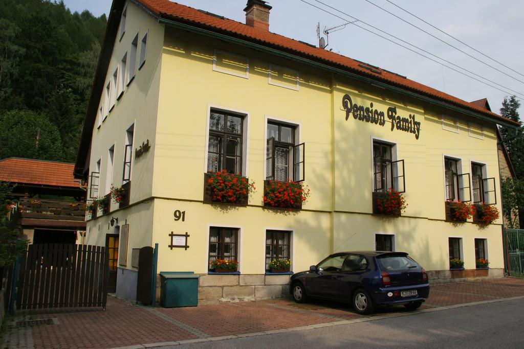Penzion Family Svoboda nad Upou Bagian luar foto